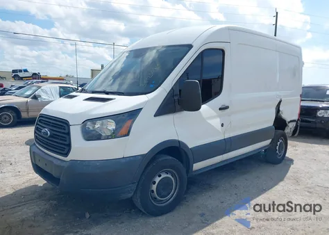 2015 Ford Transit-250 z USA, uszkodzony, nr VIN 1FTNR1CM2FKB18144